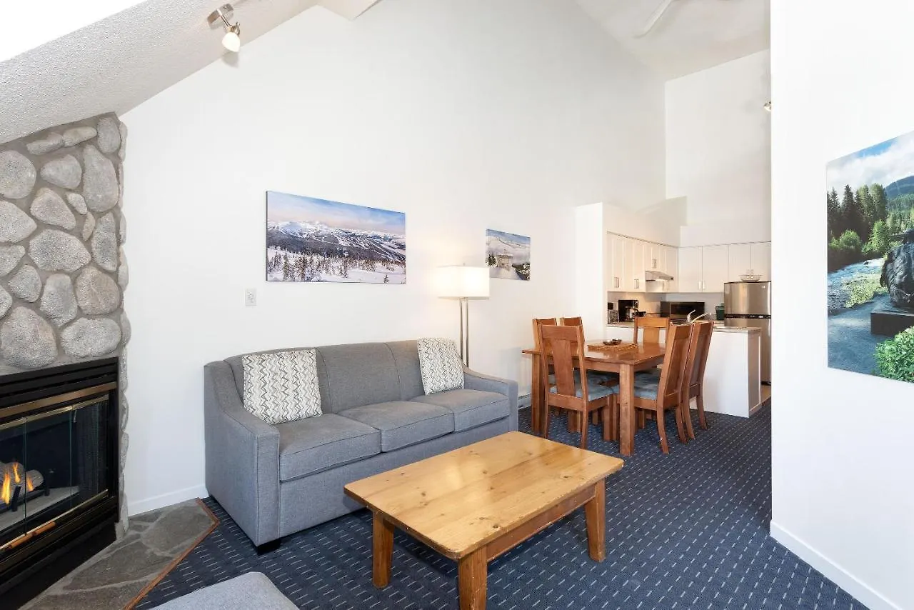 Apartment Lake Placid Lodge By Whiski Jack Whistler