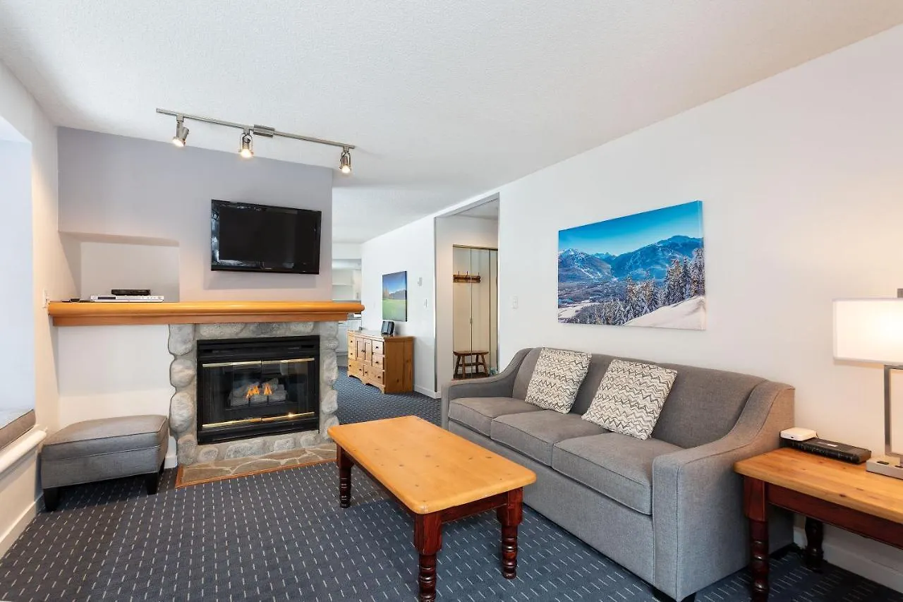 Lake Placid Lodge By Whiski Jack Whistler 0*,  Canada