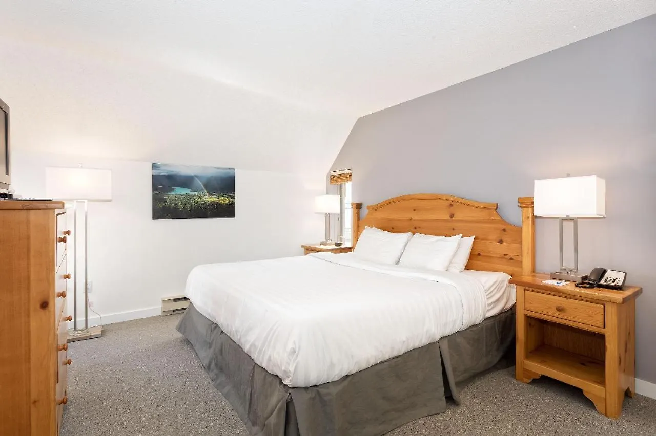 Lake Placid Lodge By Whiski Jack Whistler 0*,  Canada
